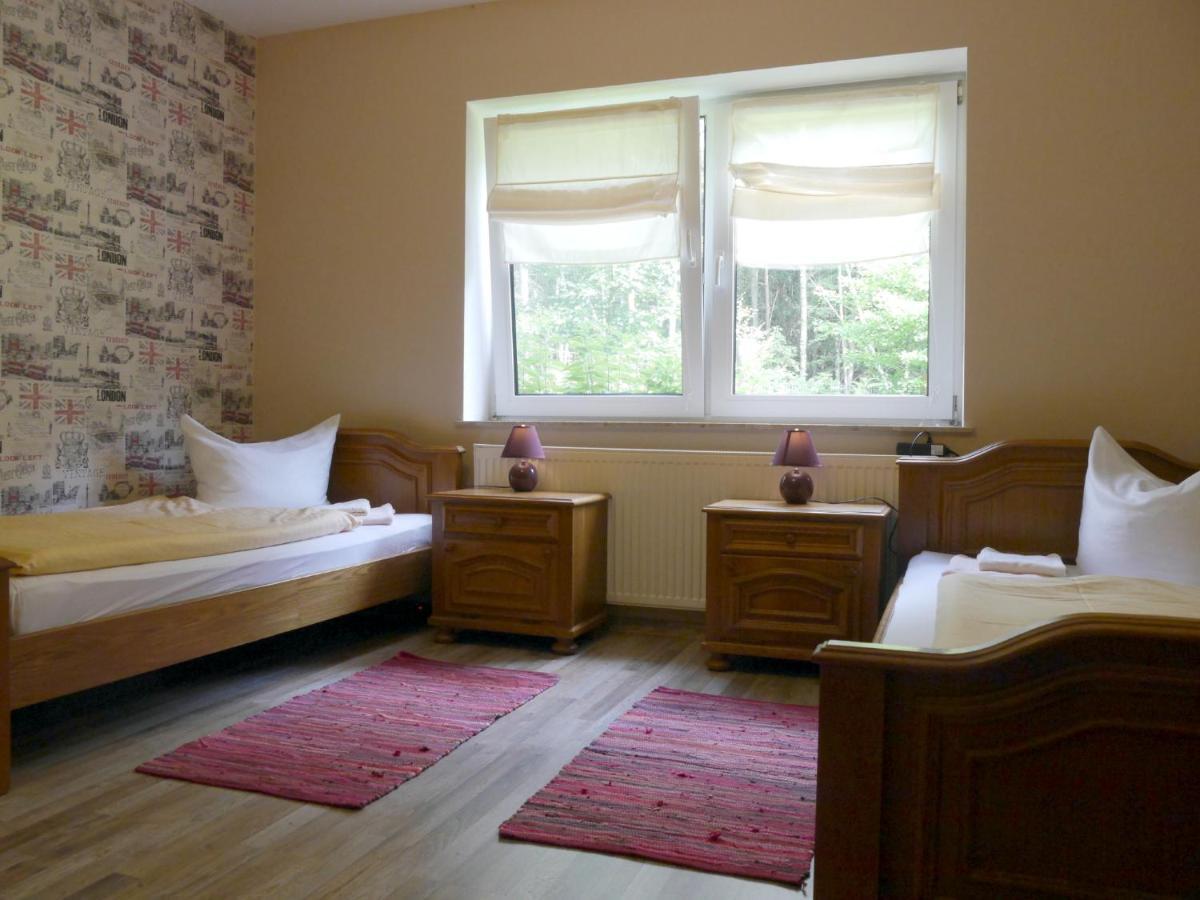 Gaestehaus Zimmer Frei Bramstedt  エクステリア 写真