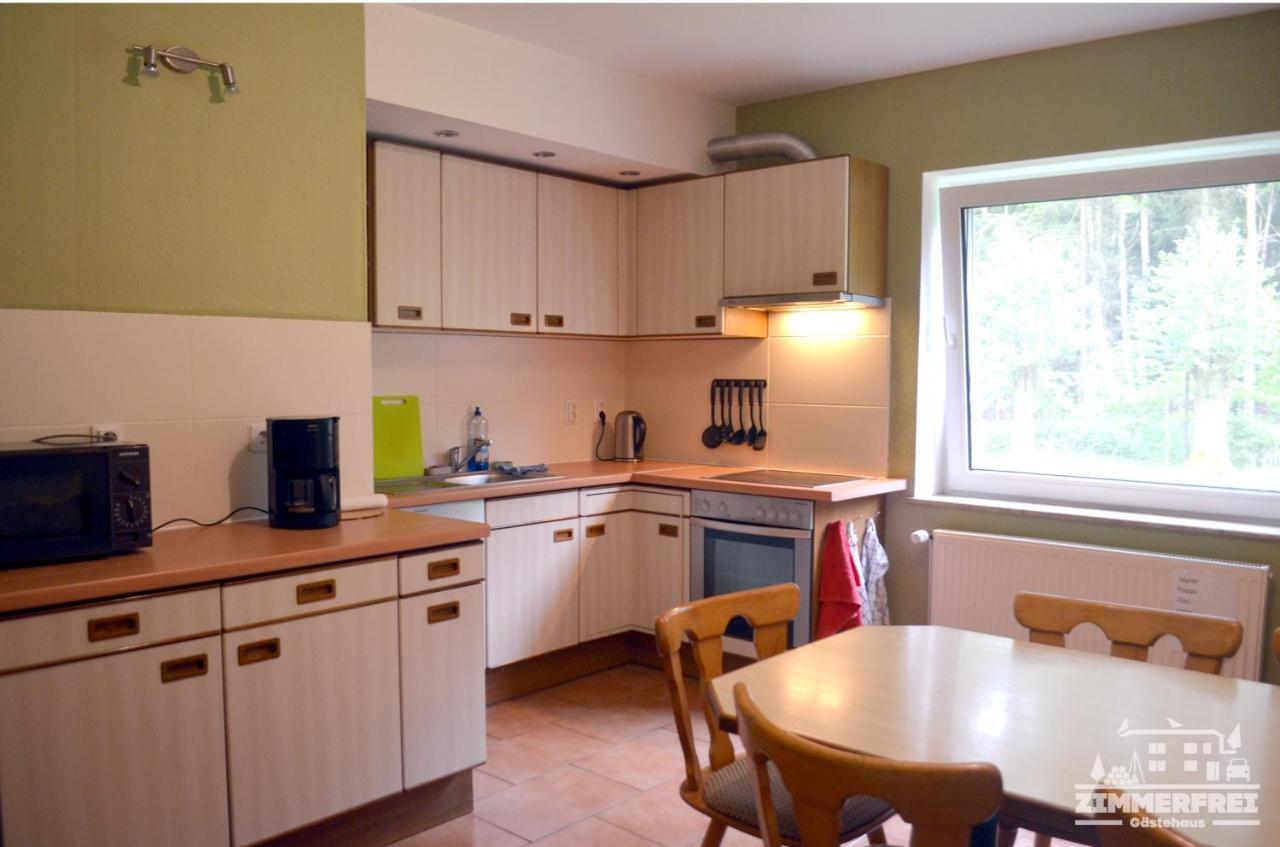 Gaestehaus Zimmer Frei Bramstedt  エクステリア 写真